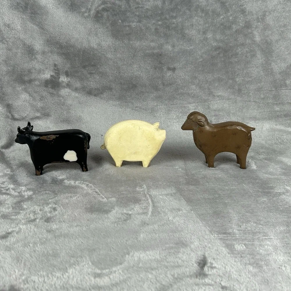 Primitive Farm Animals Set Of 3 Decorative Figures Pig Sheep & Cow